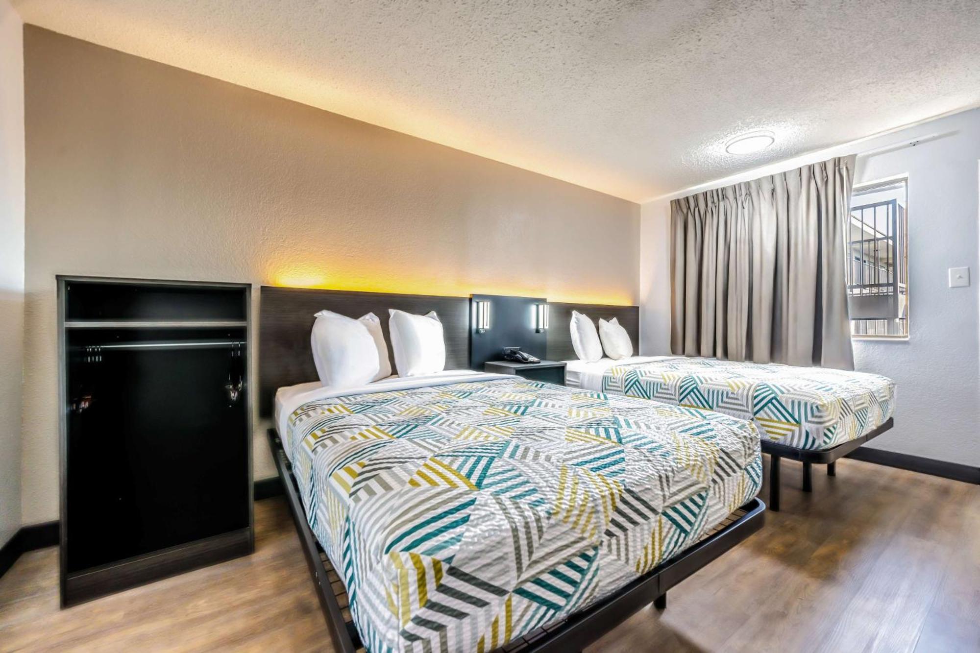 Motel 6 Fort Worth, Tx East Екстер'єр фото
