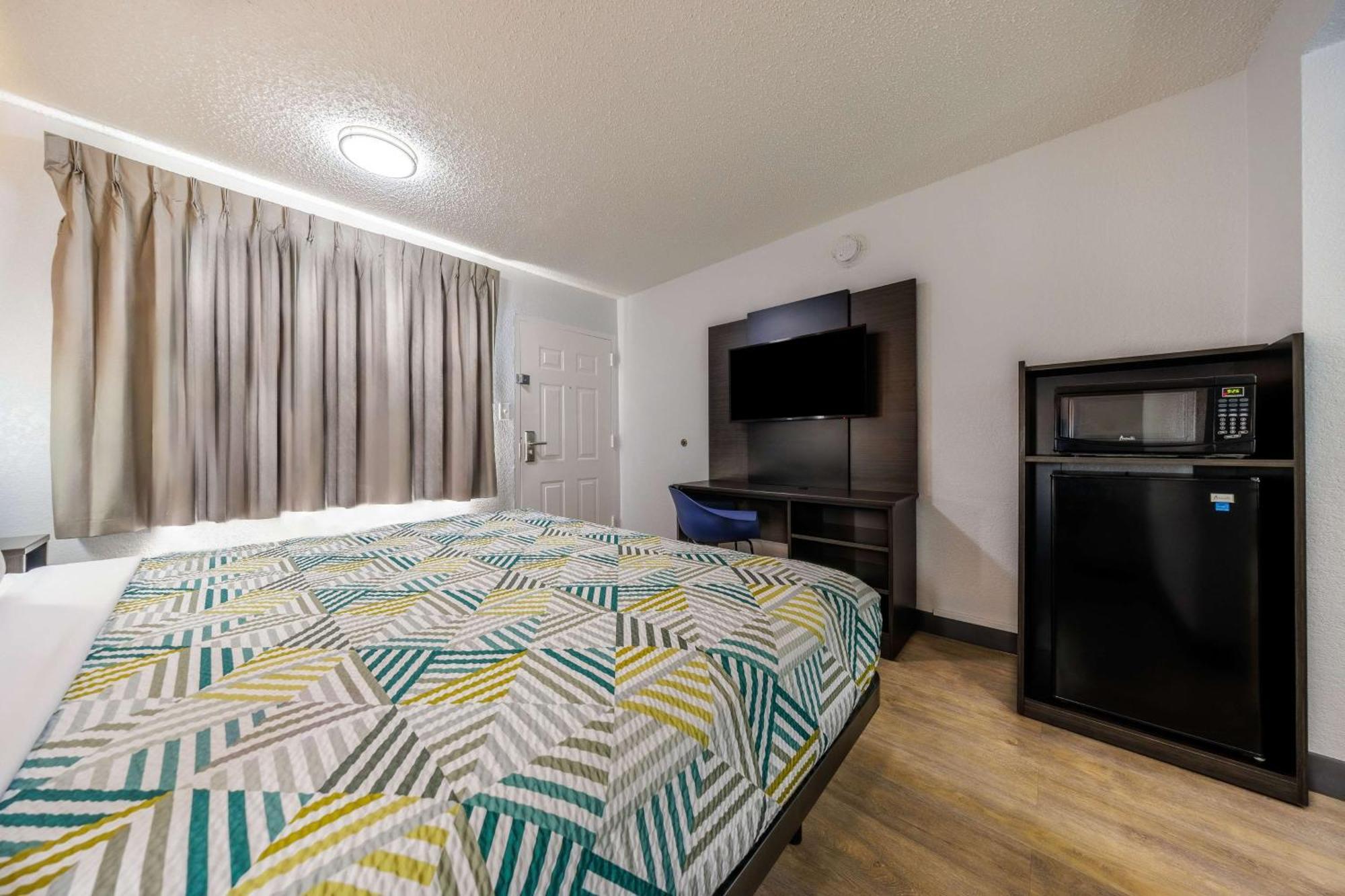 Motel 6 Fort Worth, Tx East Екстер'єр фото