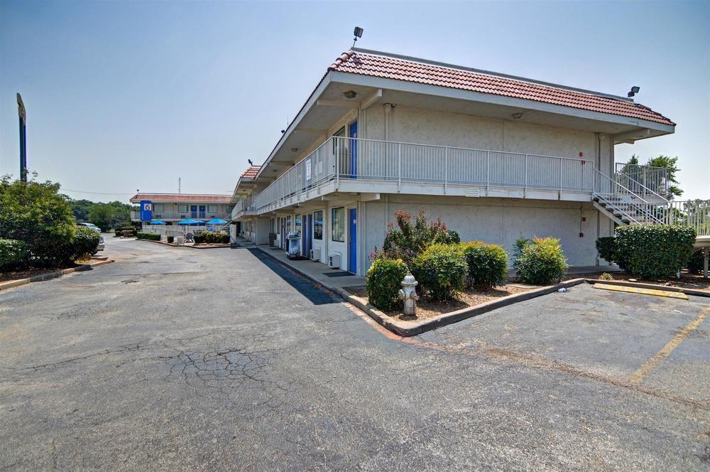 Motel 6 Fort Worth, Tx East Екстер'єр фото